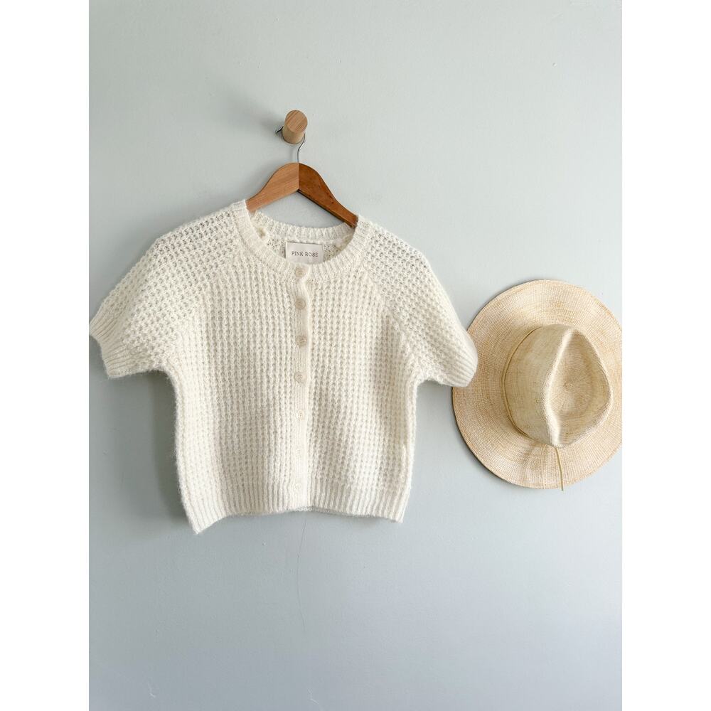 Pink Rose | NWT Cream Textured Knit Cropped Cardigan Button Front | Sz S